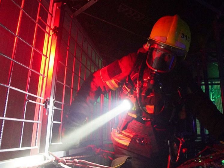 Жители оставшихся без тепла домов в Москве рассказали, как спасались от холода - МК Жители оставшихся без тепла домов в Москве рассказали, как спасались от холода - МК