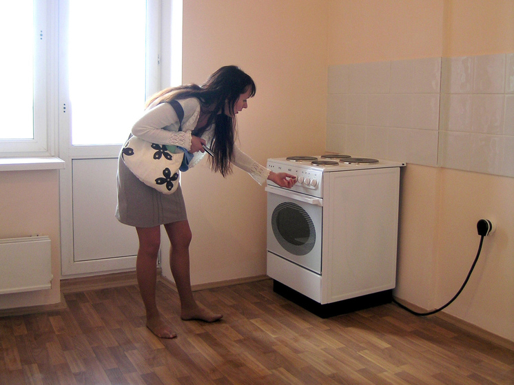 Доля покупателей жилья за наличные деньги в Москве достигла аномальных цифр - МК Доля покупателей жилья за наличные деньги в Москве достигла аномальных цифр - МК