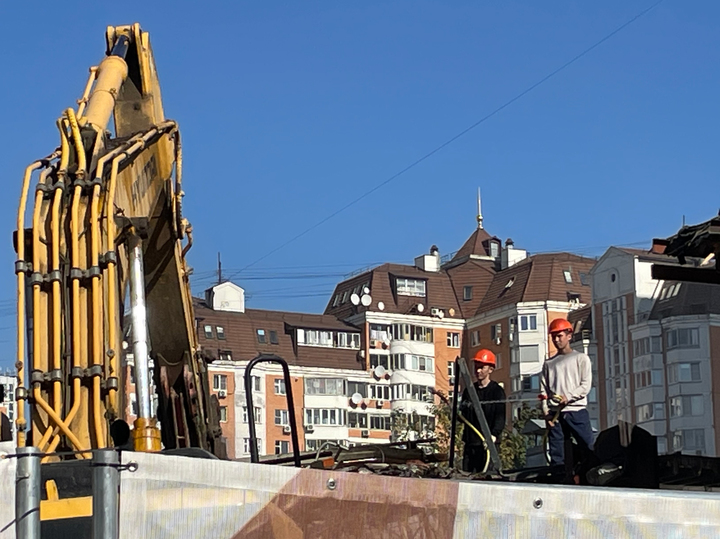 Начался снос ТЦ &laquo;Электроника на Пресне&raquo;: здесь будет элитное жилье - МК