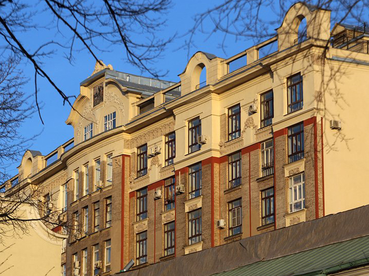 Стало известно, как изначально называли небоскребы в Москве - МК