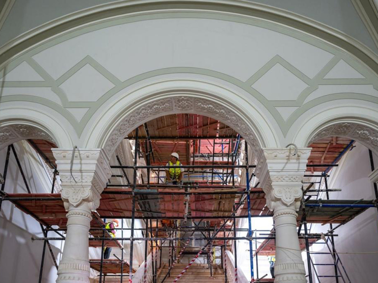 В Политехническом музее восстановили уникальные ступени - МК