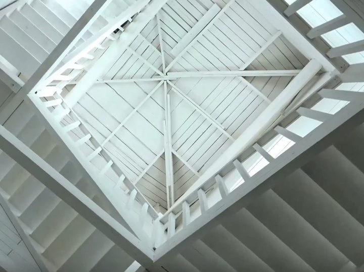 В Москве восстановлена деревянная церковь усадьбы &laquo;Кусково&raquo; - МК