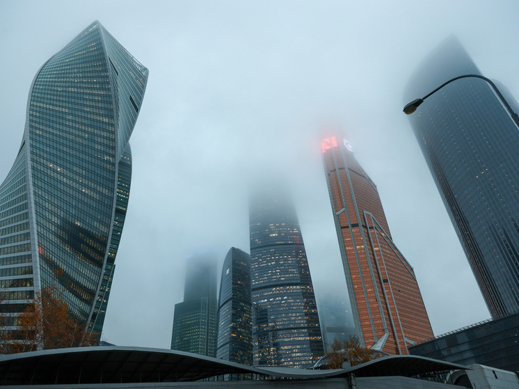 &laquo;Сайлент Хилл&raquo; в Москве: горожан предупредили о сильнейшем тумане - МК