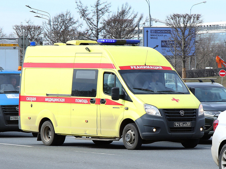 &laquo;Ноги в унитазе не было&raquo;: у комичного эпизода в московской квартире оказался печальный финал - МК