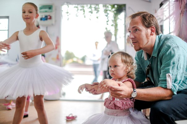 Фестиваль «Снова в школу» Фестиваль «Снова в школу»