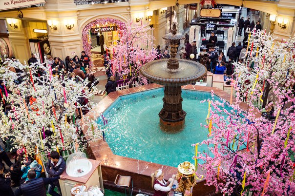 Весенний ГУМ Весенний ГУМ