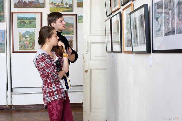 Первокурсники смогут бесплатно или на льготных условиях посещать музеи Москвы в рамках акции «Первокурсник в музее». Первокурсники смогут бесплатно или на льготных условиях посещать музеи Москвы в рамках акции «Первокурсник в музее».