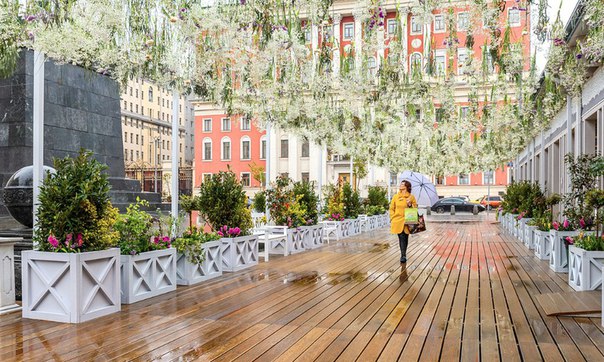 Лучшие площадки фестиваля «Московское лето. Цветочный джем» Лучшие площадки фестиваля «Московское лето. Цветочный джем»