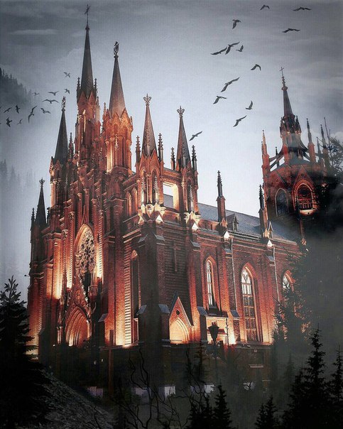 Больше похоже на кадр из "Гарри Поттера", но это Кафедральный Собор Непорочного Зачатия Пресвятой Девы Марии в Москве Больше похоже на кадр из "Гарри Поттера", но это Кафедральный Собор Непорочного Зачатия Пресвятой Девы Марии в Москве