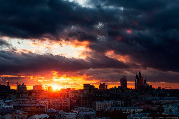 Где встречать закаты в Москве? Где встречать закаты в Москве?