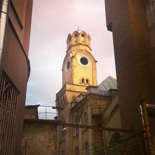 10 удивительных зданий Москвы, о которых Вы могли не знать 10 удивительных зданий Москвы, о которых Вы могли не знать