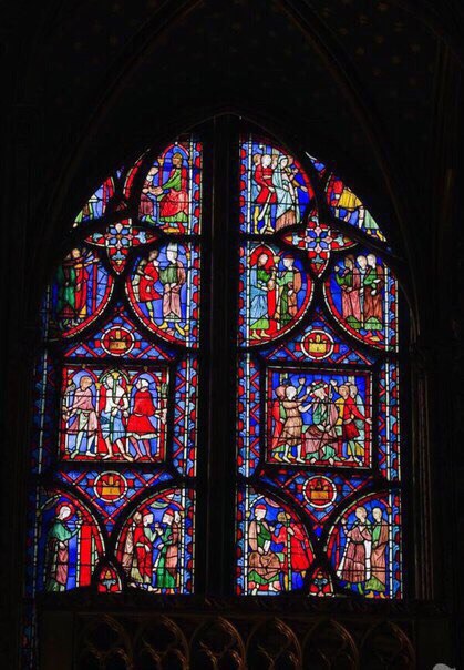 Витражи из парижской часовни Сент-Шапель покажут в Кремле Витражи из парижской часовни Сент-Шапель покажут в Кремле