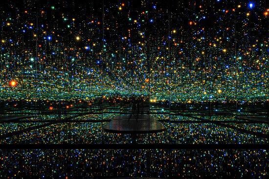 Музей современного искусства «Гараж» сделал бесплатный вход на все выставки галереи по пятницам. Музей современного искусства «Гараж» сделал бесплатный вход на все выставки галереи по пятницам.