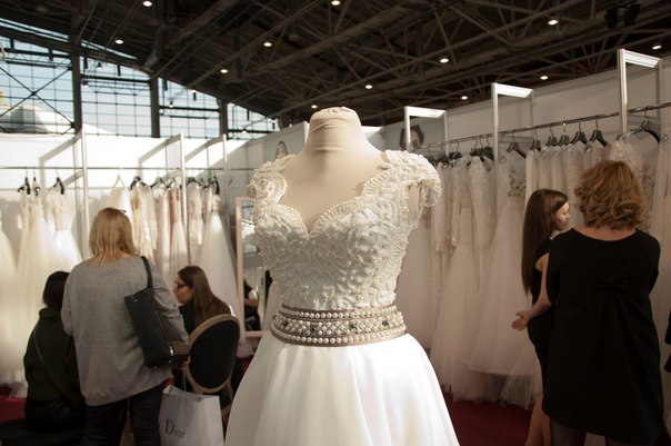 Wedding Fashion Moscow / «Свадебная, Вечерняя Мода и Аксессуары» Wedding Fashion Moscow / «Свадебная, Вечерняя Мода и Аксессуары»