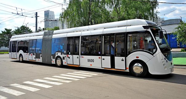 В Москве начали тестировать новый российский электробус В Москве начали тестировать новый российский электробус