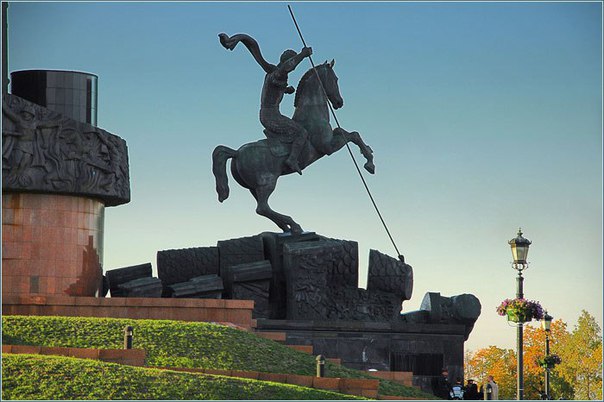 Поклонная гора (Парк Победы) Поклонная гора (Парк Победы)