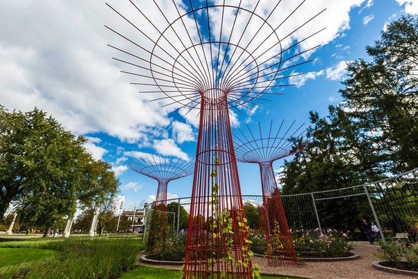 Осень на аллеях ВДНХ Осень на аллеях ВДНХ