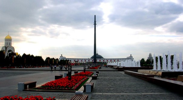 Поклонная гора (Парк Победы) Поклонная гора (Парк Победы)