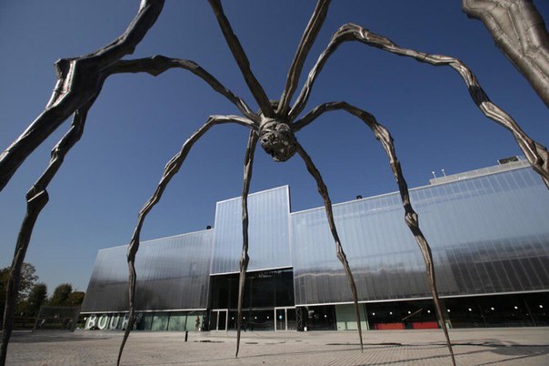 Музей современного искусства «Гараж» сделал бесплатный вход на все выставки галереи по пятницам. Музей современного искусства «Гараж» сделал бесплатный вход на все выставки галереи по пятницам.